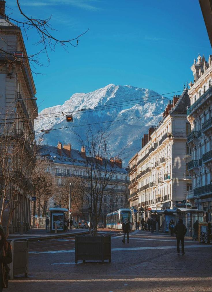 Ferienwohnung L'Etoile Grenobloise Grenoble Exterior foto